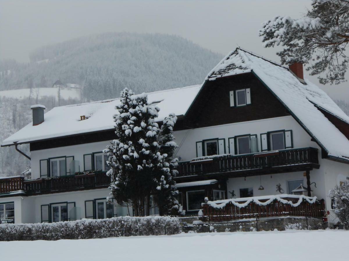 Pension Gierlinger Aflenz Kurort 외부 사진